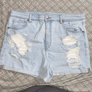 American Eagle Mom Shorts size 18